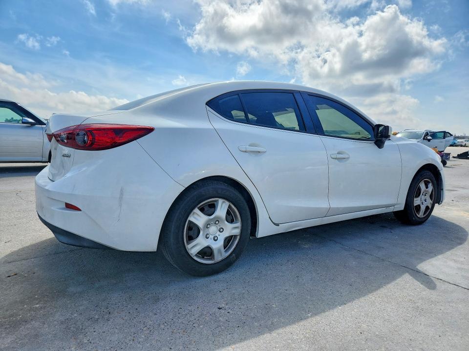 Photo 3 from auction – 2015 MAZDA 3 with VIN 3MZBM1U73FM208564