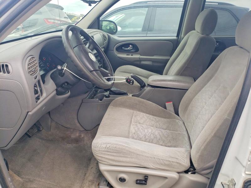 Photo 7 from auction – 2005 CHEVROLET TRAILBLAZER with VIN 1GNET16S056166896