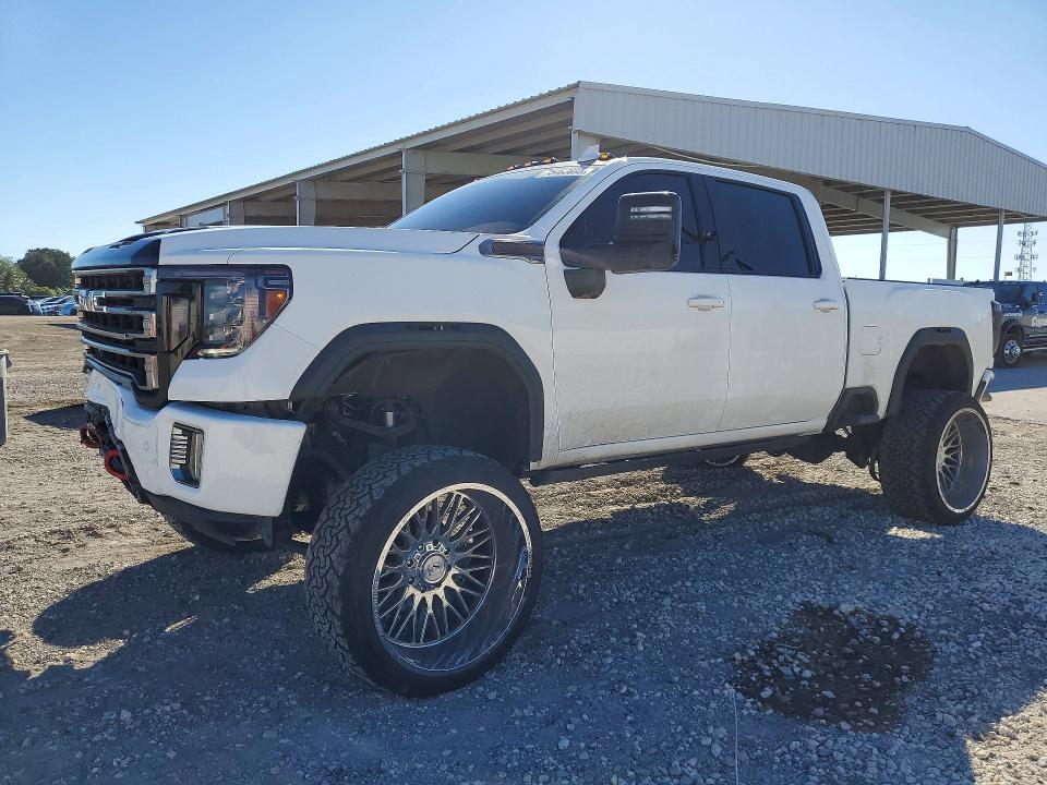 GMC SIERRA 2022 with VIN 1GT49PEY4NF164516 - Photo from auction