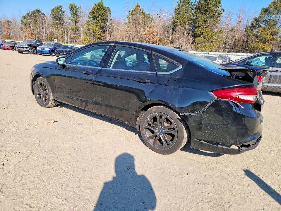 Photo 2 from auction – 2018 FORD FUSION with VIN 3FA6P0HD8JR142682