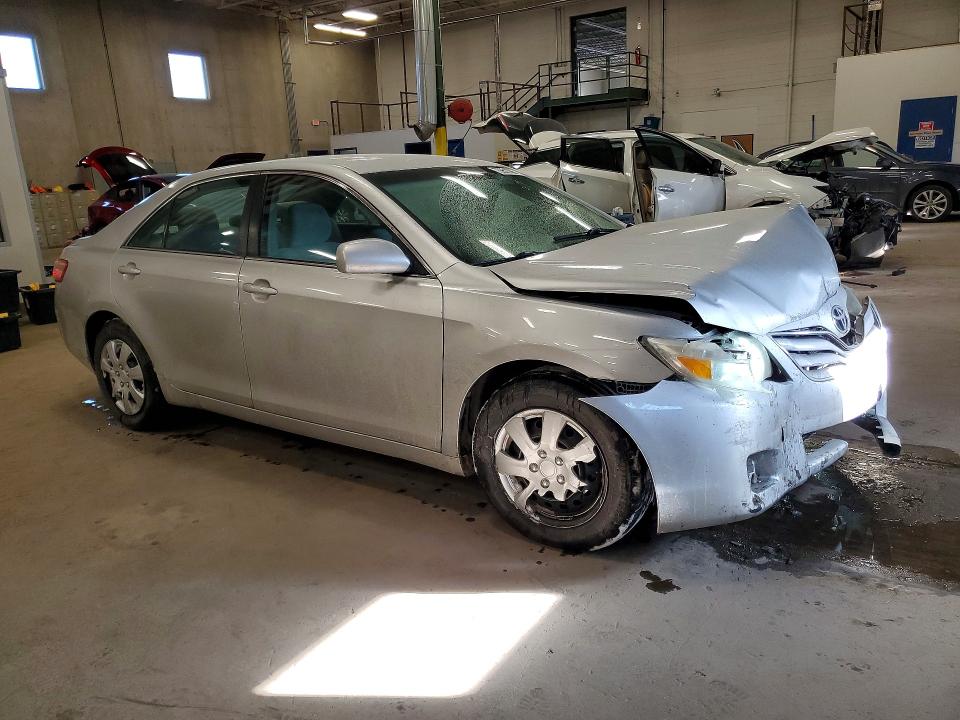 Zdjęcie 4 z aukcji – 2011 TOYOTA CAMRY BASE z VIN 4T4BF3EK9BR169143