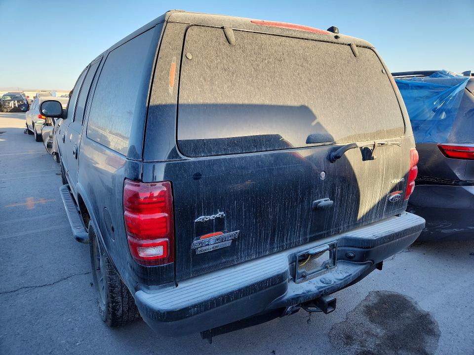 Photo 6 from auction – 2000 FORD EXPEDITION with VIN 1FMPU16L0YLA24119
