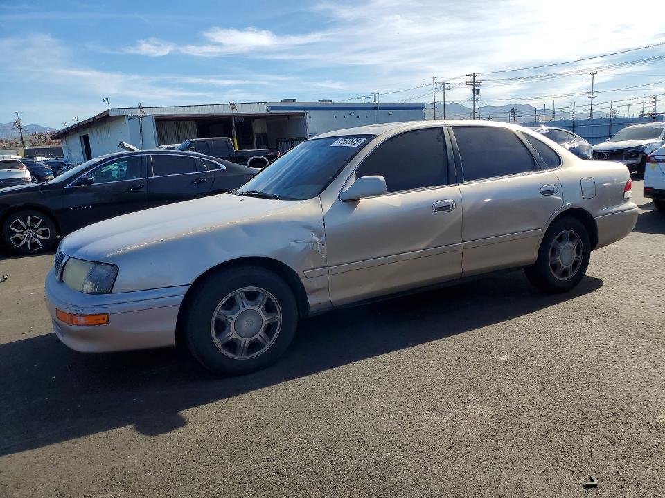 TOYOTA AVALON 1995 with VIN 4T1GB11E7SU063872 - Photo from auction