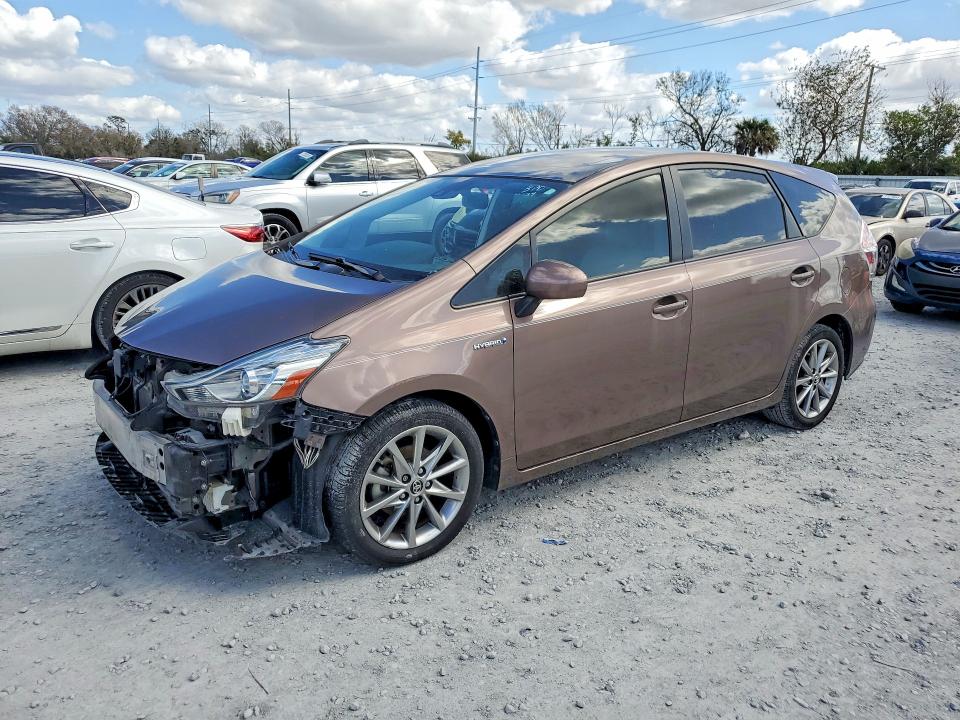 TOYOTA PRIUS V 2017 with VIN JTDZN3EU5HJ060349 - Photo from auction