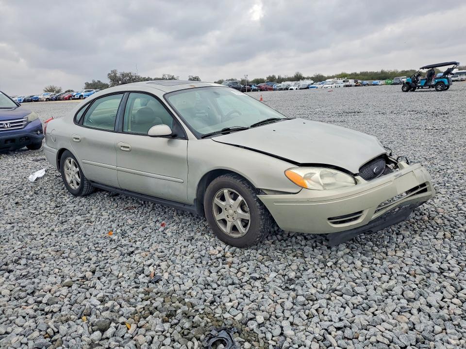 صورة رقم 4 من المزاد - 2006 FORD TAURUS SEL مع VIN 1FAFP56U06A246844