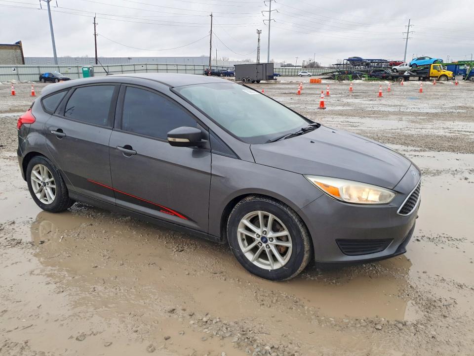 Photo 4 from auction – 2015 FORD FOCUS with VIN 1FADP3K21FL245383