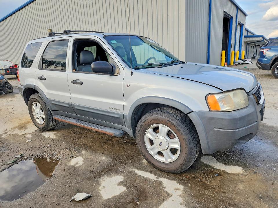 Photo 4 from auction – 2002 FORD ESCAPE with VIN 1FMCU04182KB36898
