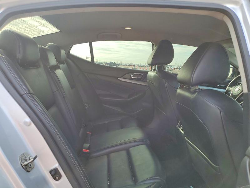 Photo 10 from auction – 2018 NISSAN MAXIMA with VIN 1N4AA6AP3JC368887