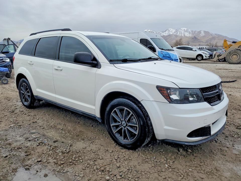 Photo 4 from auction – 2018 DODGE JOURNEY SE with VIN 3C4PDCAB4JT447522