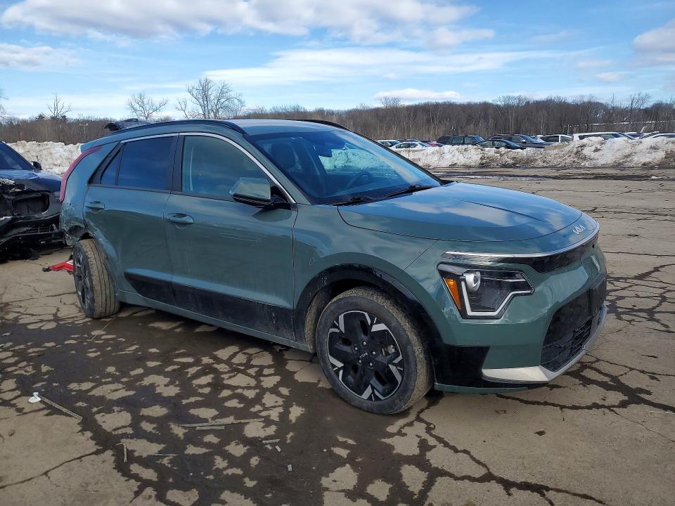 Photo 4 from auction – 2023 KIA NIRO with VIN KNDCR3L16P5061939
