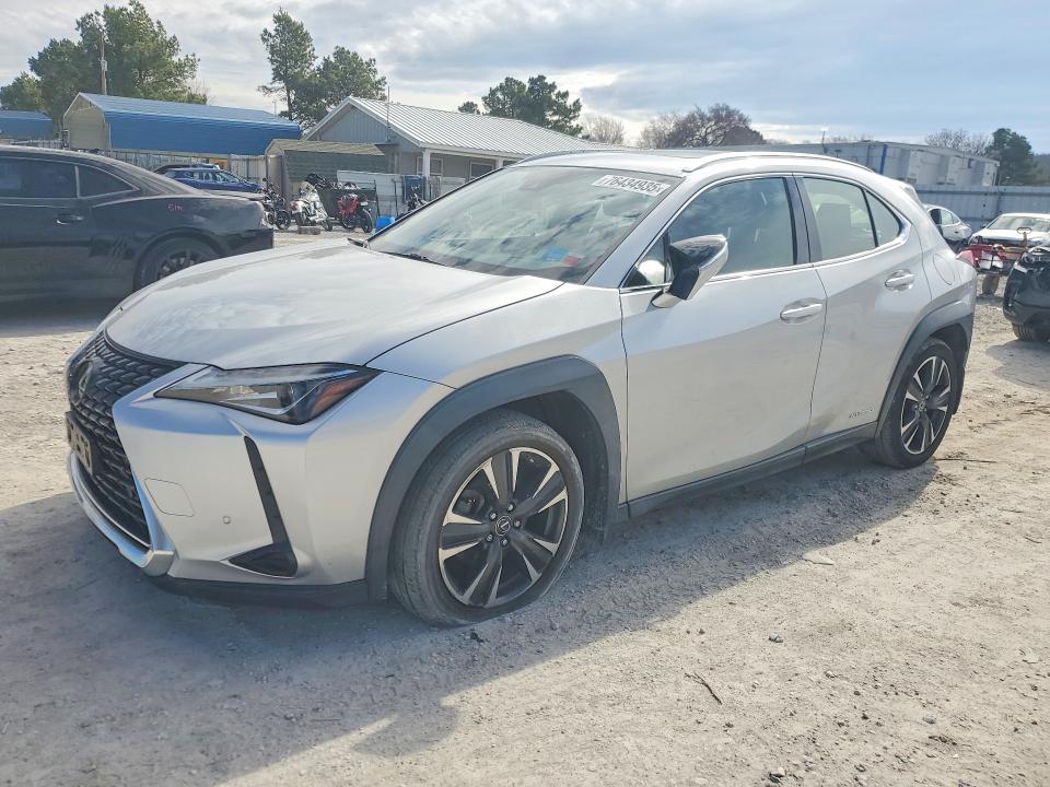 LEXUS UX 250H 2020 with VIN JTHP9JBH6L2020757 - Photo from auction