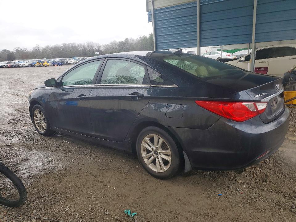 Photo 2 from auction – 2013 HYUNDAI SONATA GLS with VIN 5NPEB4AC7DH760239