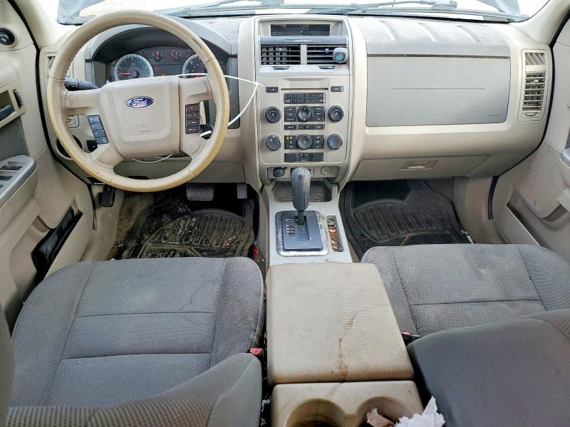 Photo 8 from auction – 2010 FORD ESCAPE with VIN 1FMCU0D79AKB28585