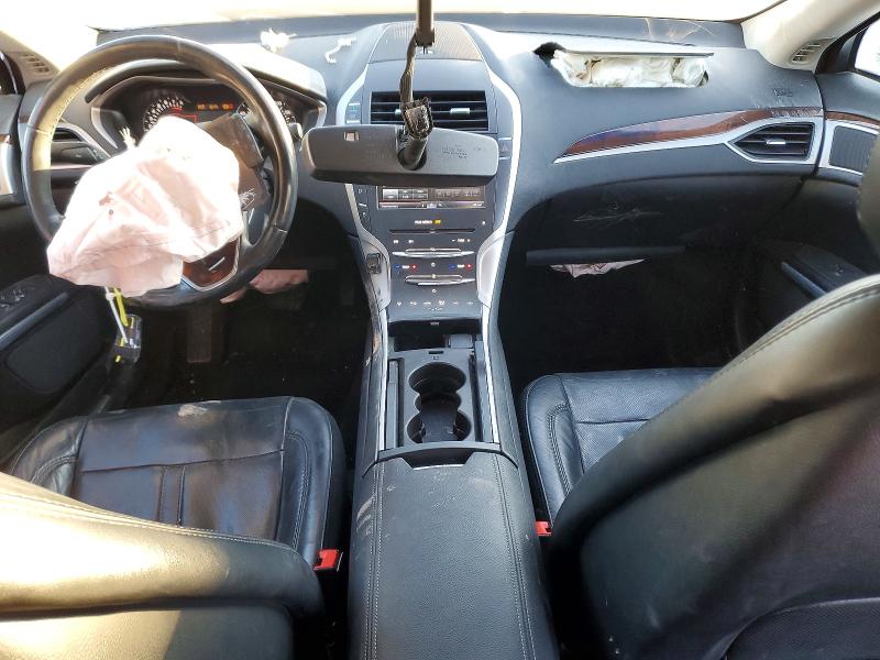 Photo 8 from auction – 2016 LINCOLN MKZ with VIN 3LN6L2GK9GR631369