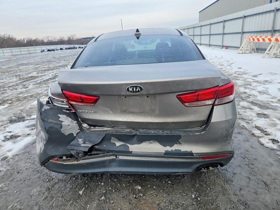Photo 6 from auction – 2016 KIA OPTIMA LX with VIN 5XXGT4L32GG045064