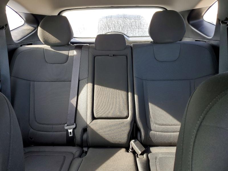Photo 10 from auction – 2022 HYUNDAI TUCSON SE with VIN 5NMJACAE2NH046997