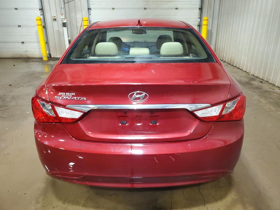 Photo 6 from auction – 2012 HYUNDAI SONATA GLS with VIN 5NPEB4AC3CH459403
