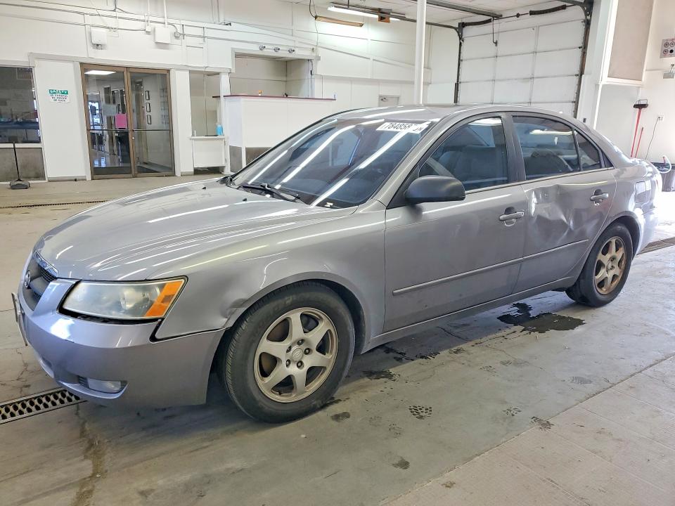 HYUNDAI SONATA 2006 with VIN 5NPEU46F56H054435 - Photo from auction