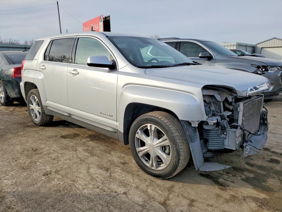 Photo 4 from auction – 2017 GMC TERRAIN SL with VIN 2GKALMEK6H6318645