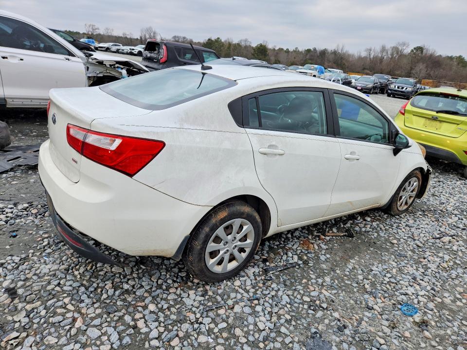 Photo 3 from auction – 2015 KIA RIO LX with VIN KNADM4A35F6449568