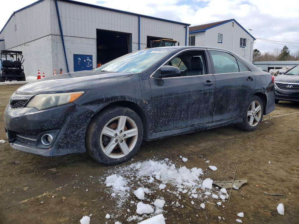 TOYOTA CAMRY 2013 with VIN 4T1BF1FK8DU268326 - Photo from auction