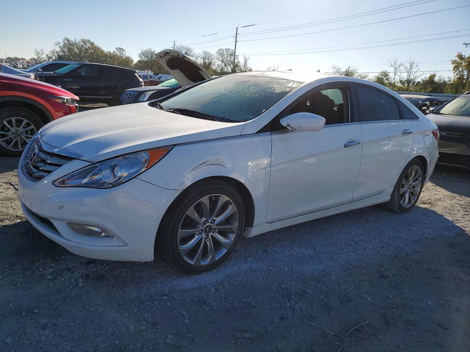 HYUNDAI SONATA 2012 with VIN 5NPEC4AB5CH445426 - Photo from auction
