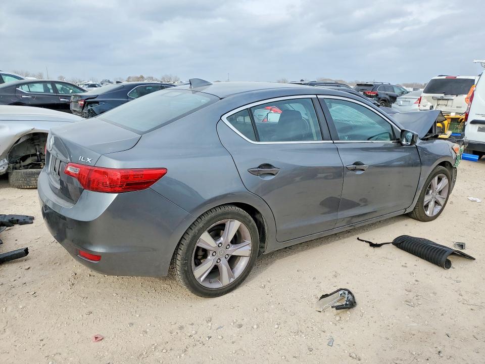 Photo 3 from auction – 2013 ACURA ILX with VIN 19VDE1F77DE013427
