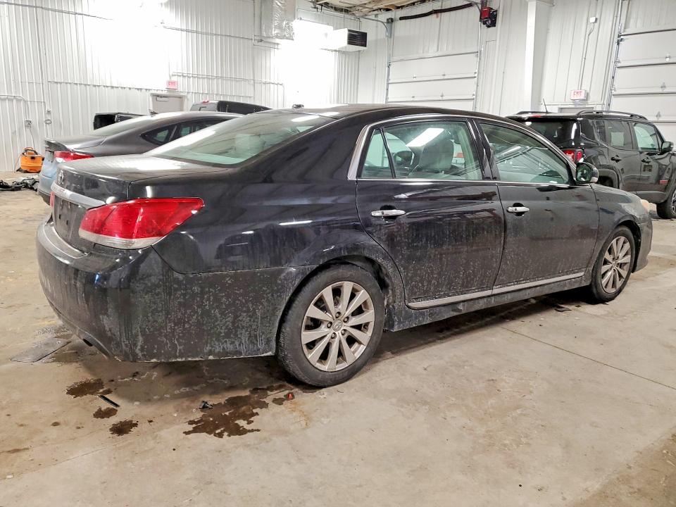 Photo 3 from auction – 2011 TOYOTA AVALON BAS with VIN 4T1BK3DB2BU380420