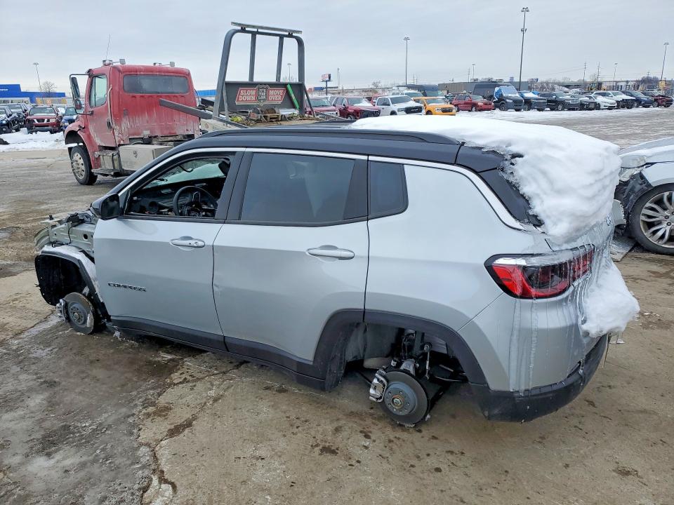 Photo 2 from auction – 2026 JEEP COMPASS with VIN 3C4NJDCN7TT178044