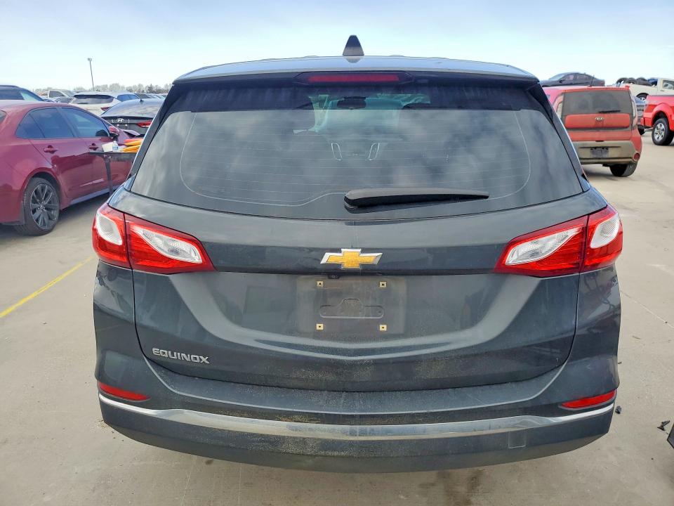 Foto 6 de la subasta – 2018 CHEVROLET EQUINOX con VIN 3GNAXHEV6JS646017