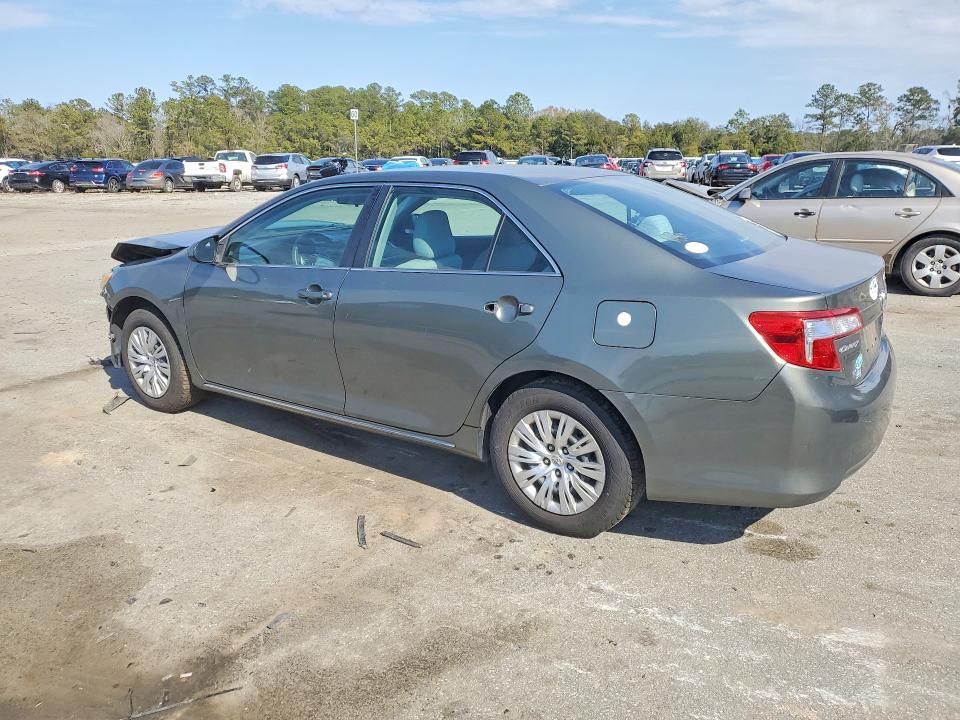 Photo 2 from auction – 2014 TOYOTA CAMRY L with VIN 4T4BF1FK4ER417998
