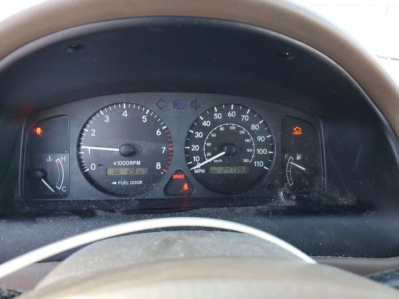 Photo 9 from auction – 2001 TOYOTA COROLLA CE with VIN 1NXBR12E31Z435713