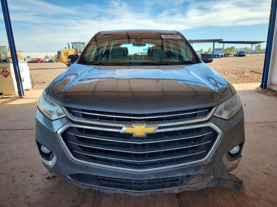 Photo 5 from auction – 2018 CHEVROLET TRAVERSE with VIN 1GNERKKW7JJ145533