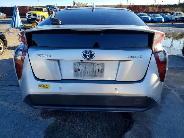 Photo 6 from auction – 2017 TOYOTA PRIUS with VIN JTDKBRFUXH3573399