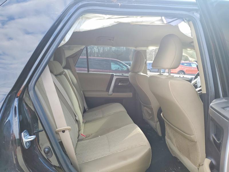 Photo 10 from auction – 2019 TOYOTA 4RUNNER with VIN JTEBU5JR5K5641332