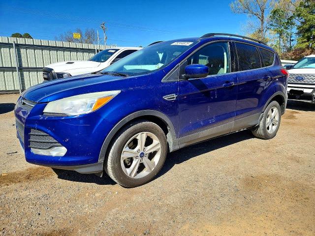 FORD ESCAPE 2016 with VIN 1FMCU0GX6GUC62205 - Photo from auction