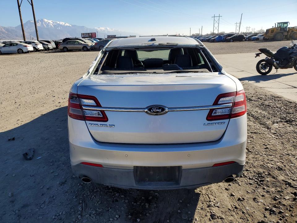 Photo 6 from auction – 2013 FORD TAURUS LIM with VIN 1FAHP2F87DG110103