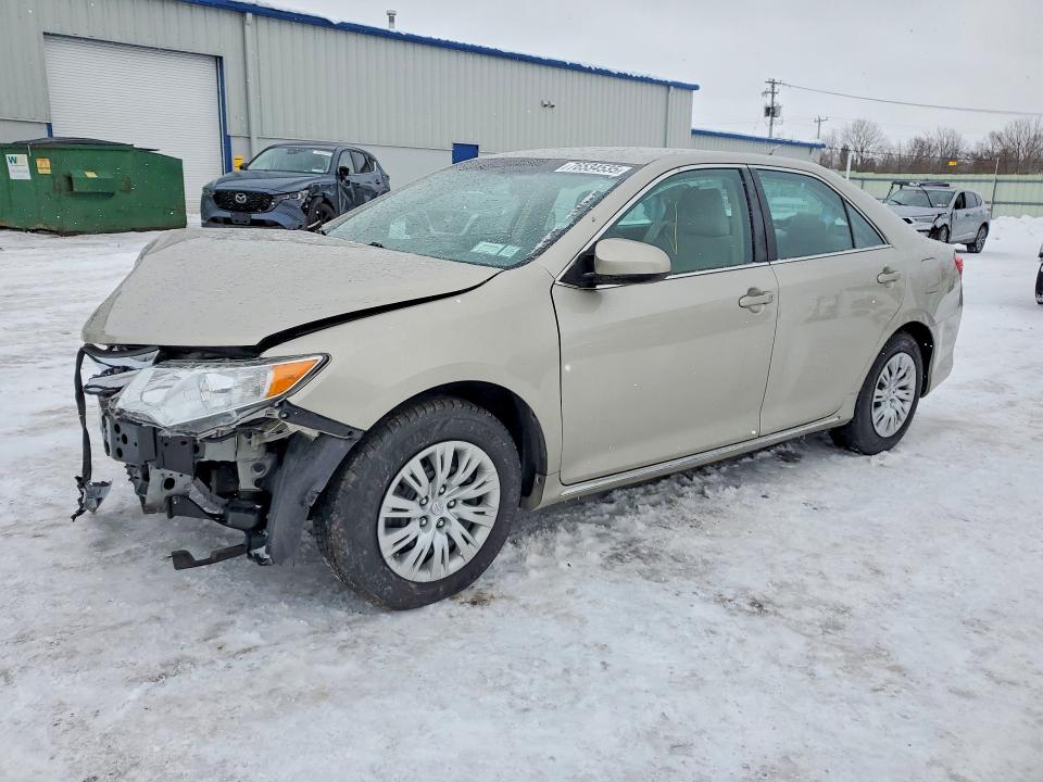 TOYOTA CAMRY 2014 with VIN 4T4BF1FKXER396879 - Photo from auction