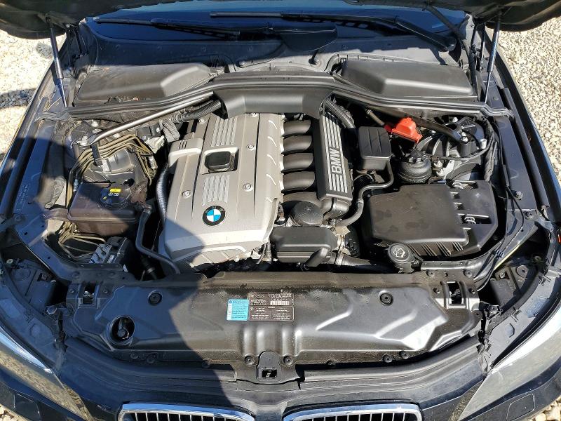 Photo 11 from auction – 2006 BMW 530 I with VIN WBANE73566CM40896
