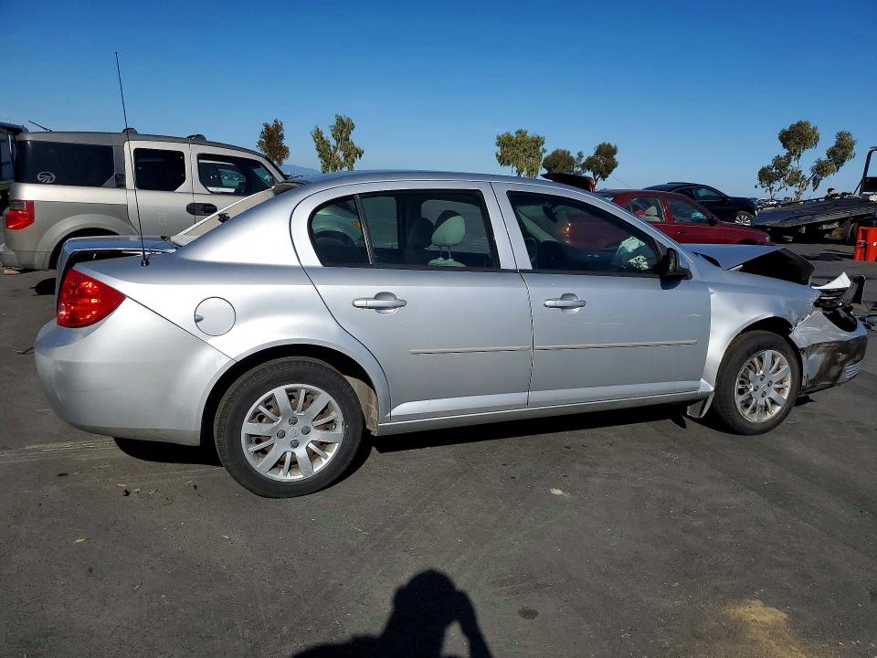 Photo 3 from auction – 2010 CHEVROLET COBALT 1LT with VIN 1G1AD5F56A7228417