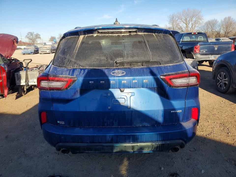 Photo 6 from auction – 2023 FORD ESCAPE with VIN 1FMCU9MN1PUA10157