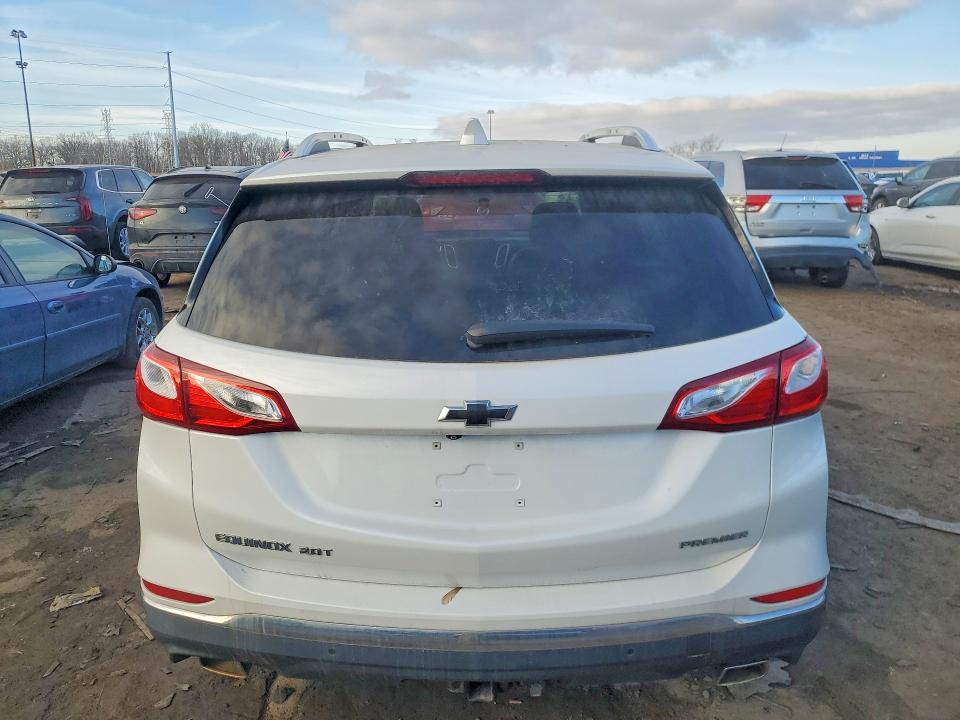 Photo 6 from auction – 2019 CHEVROLET EQUINOX with VIN 2GNAXPEX8K6139938