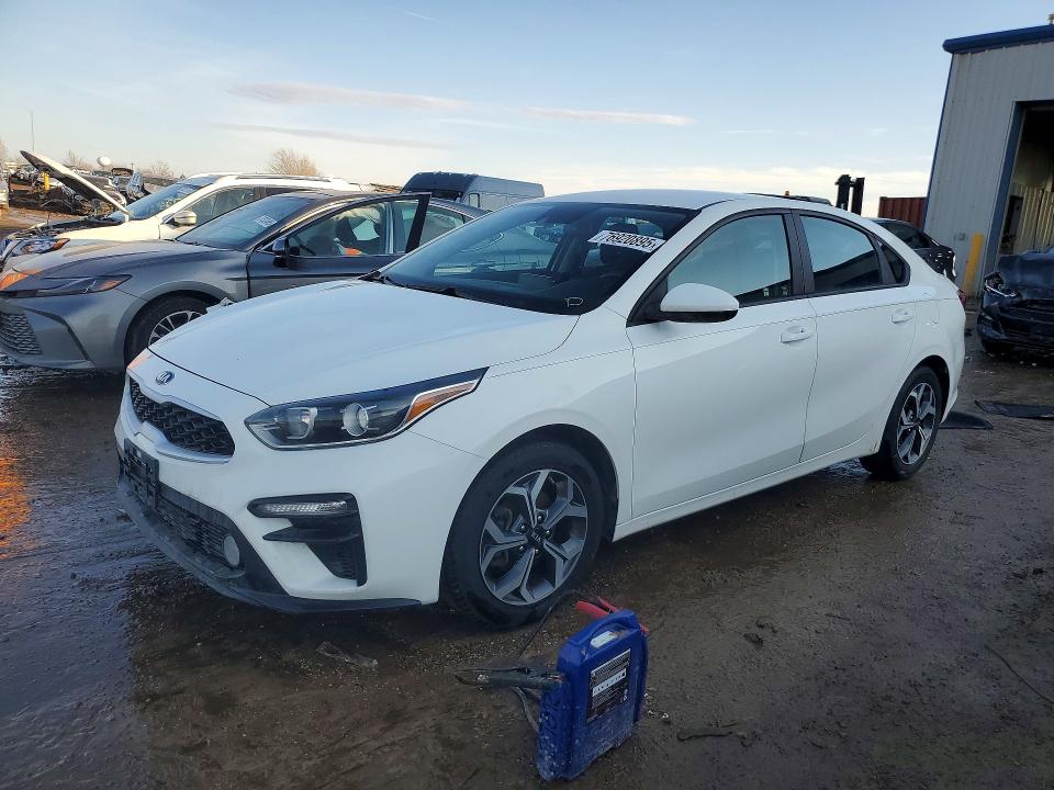 KIA FORTE FE 2020 with VIN 3KPF24AD4LE232206 - Photo from auction