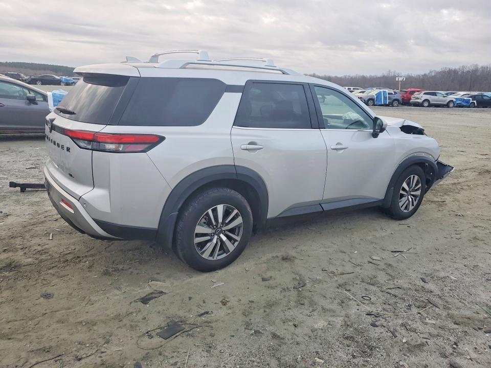 Photo 3 from auction – 2024 NISSAN PATHFINDER with VIN 5N1DR3CA7RC204525
