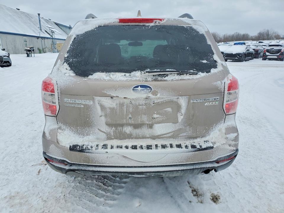 Photo 6 from auction – 2016 SUBARU FORESTER with VIN JF2SJADC5GH463961