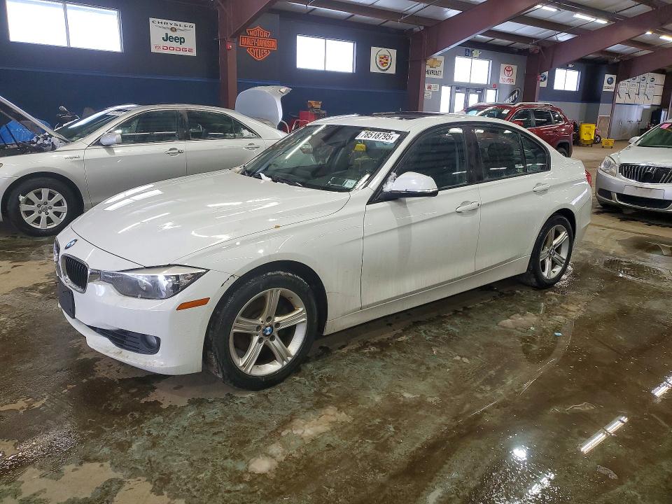 BMW 328 2015 with VIN WBA3B5C57FF960737 - Photo from auction