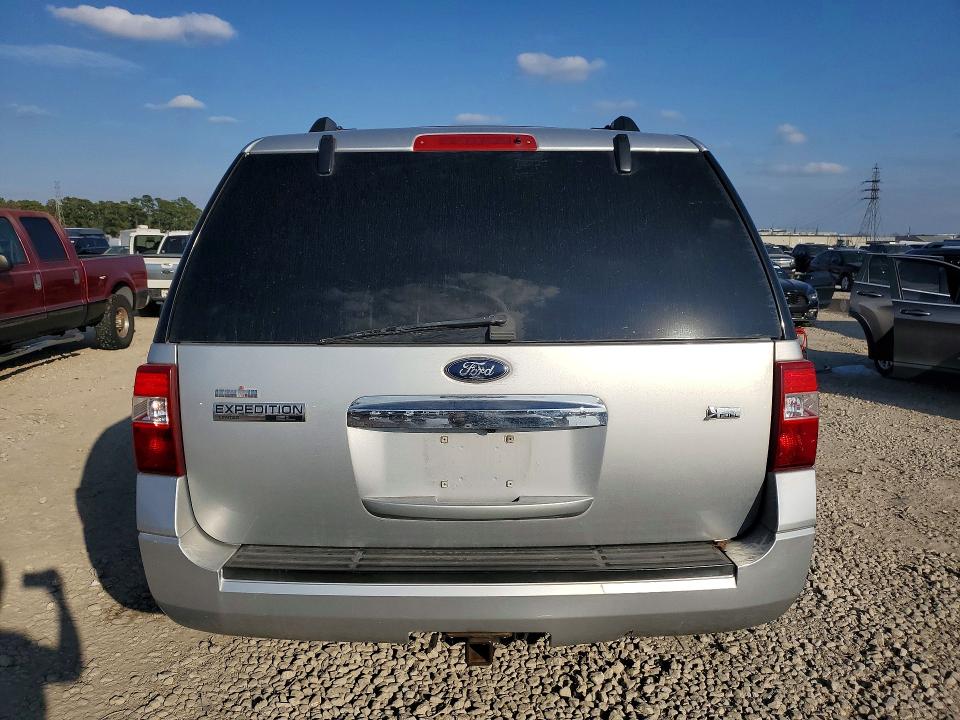 Photo 6 from auction – 2010 FORD EXPEDITION with VIN 1FMJK1K50AEB07272