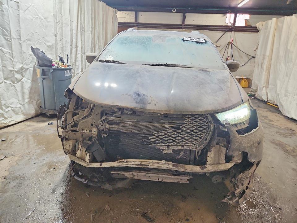 Photo 5 from auction – 2021 CHRYSLER PACIFICA with VIN 2C4RC1BG1MR524476