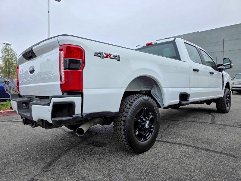Photo 4 from auction – 2024 FORD F350 SUPER with VIN 1FT8W3BA3RED48030