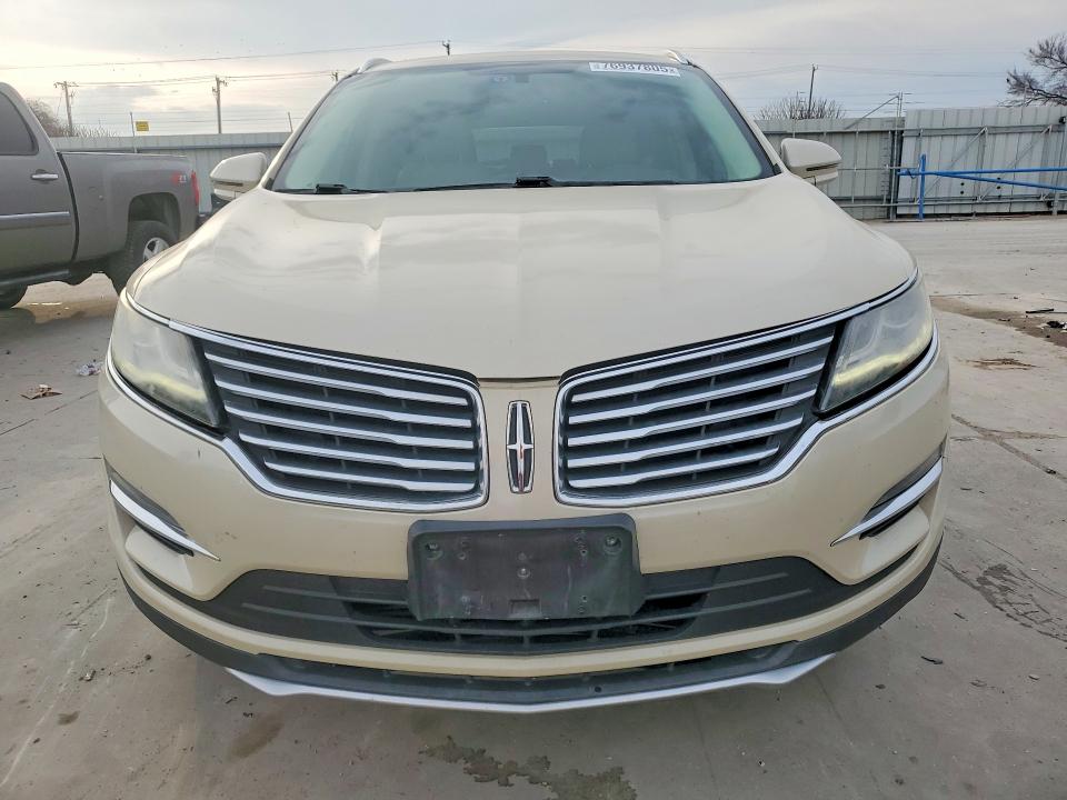 Photo 5 from auction – 2018 LINCOLN MKC with VIN 5LMCJ2C9XJUL00776
